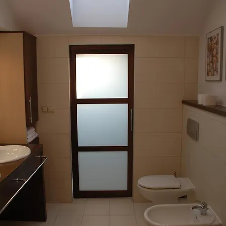 Krak Apart Apartment *